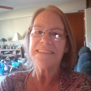 Meet your Posher, Michele